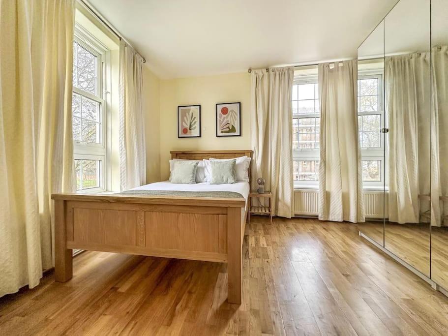 Spacious 4 Bed Flat Near London 02 Arena Greenwich Exterior foto